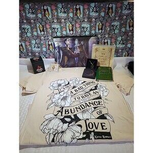 The Bookish Box Accessories 6pc Bundle T.Shirt S – No Book Included +bonus